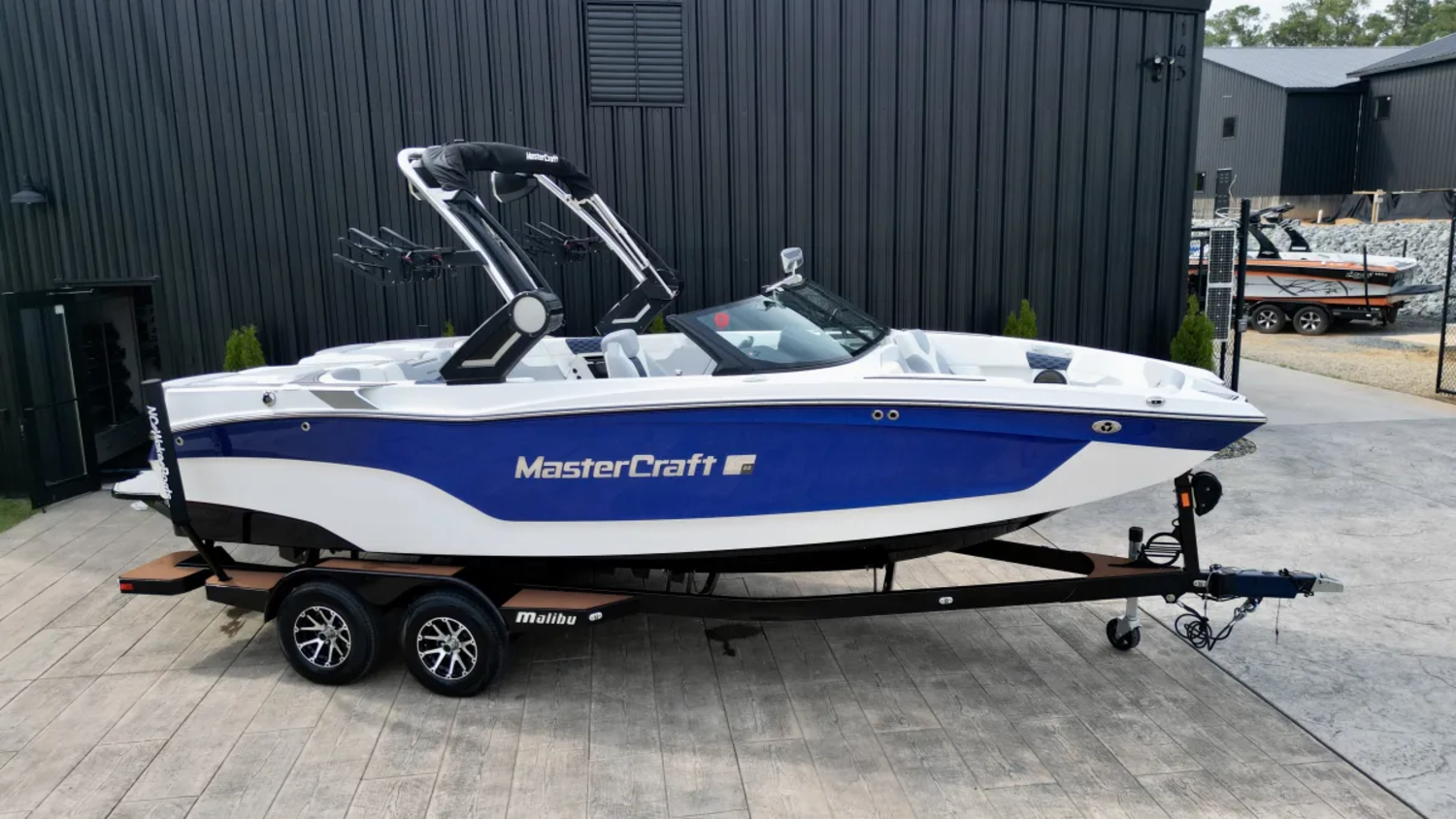 2023 Mastercraft XT23