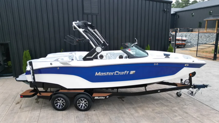2023 Mastercraft Boats XT22 for sale in Broadway, North Carolina