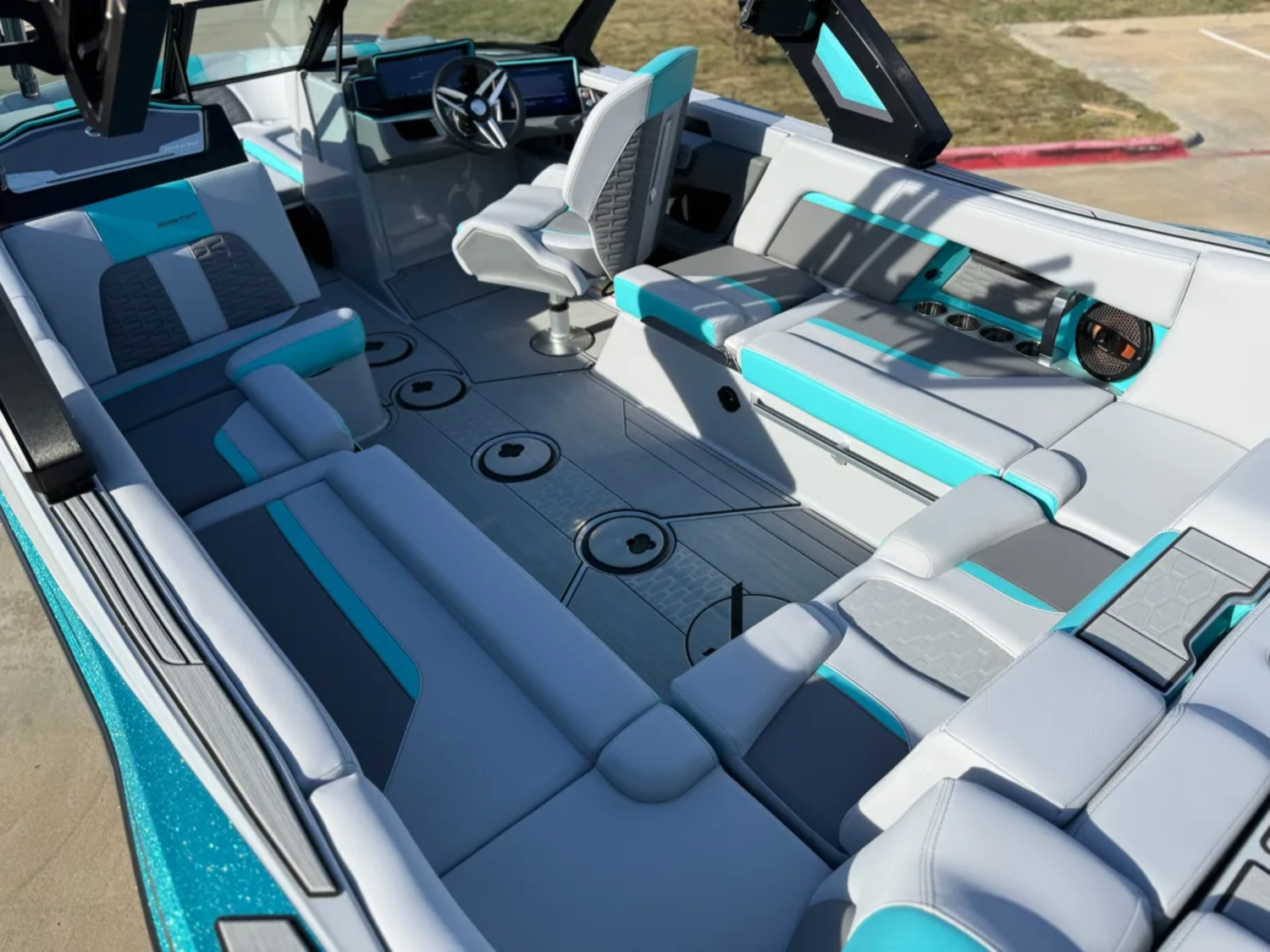 2025 MasterCraft X24