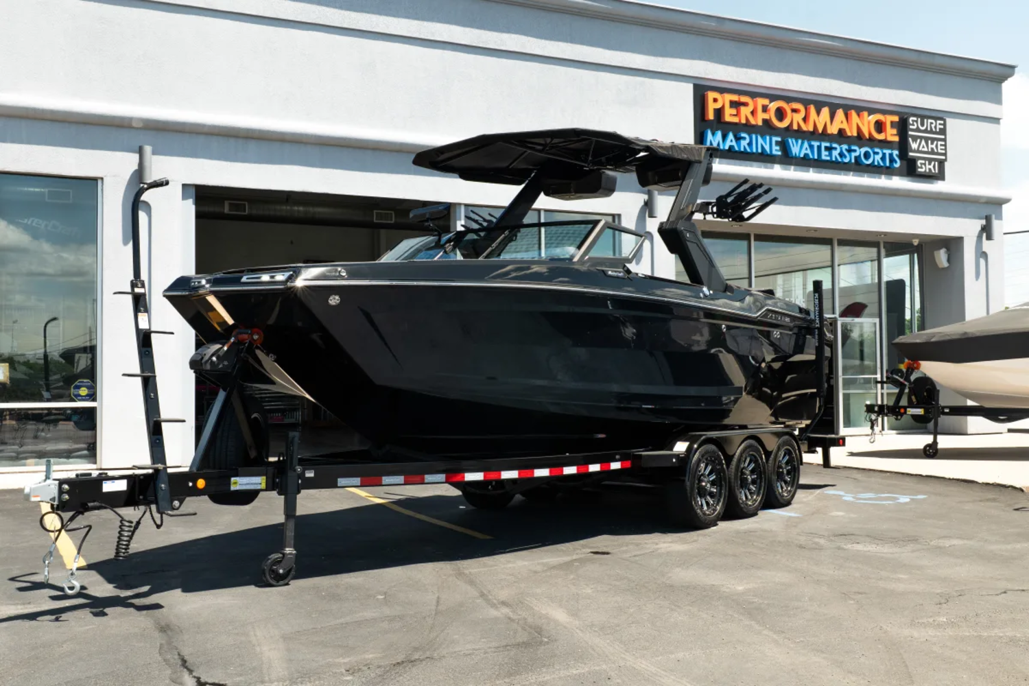 2026 MasterCraft XSTAR-25 BLACK MICA FLAKE ALL OPTIONS 