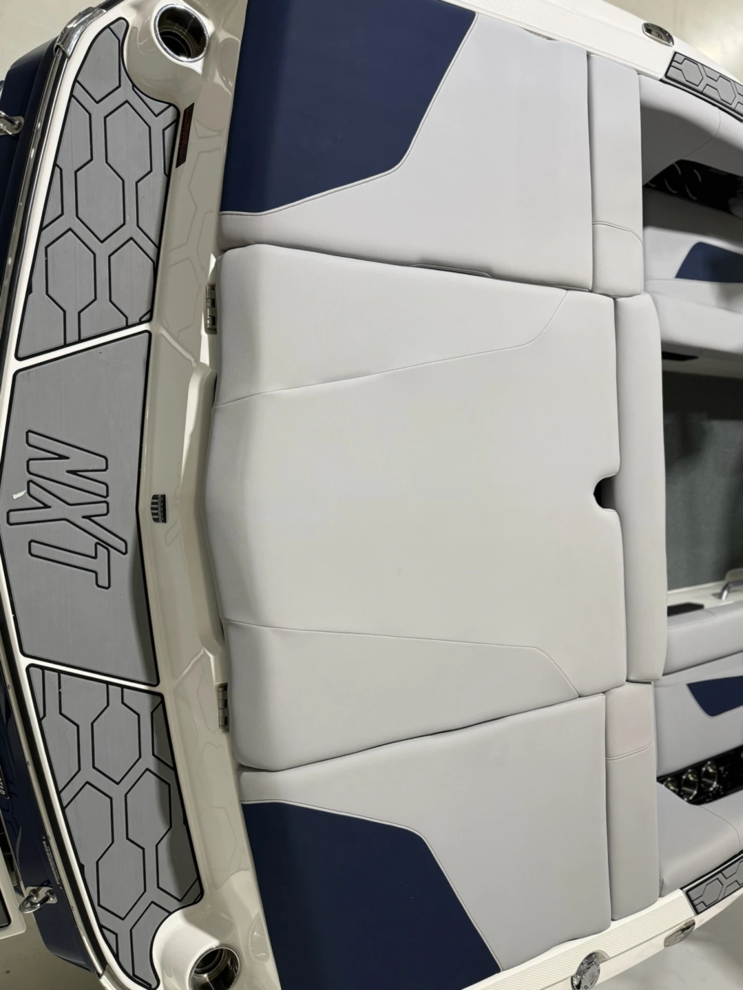 2022 MasterCraft NXT22