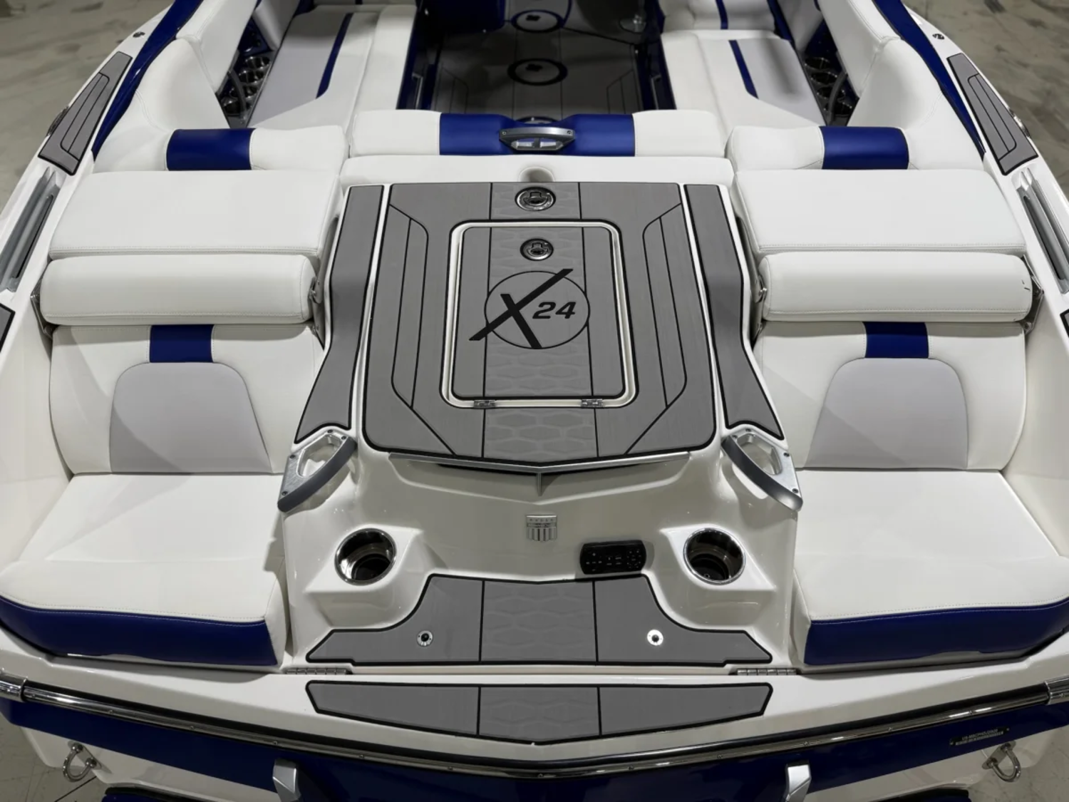 2020 MasterCraft X24