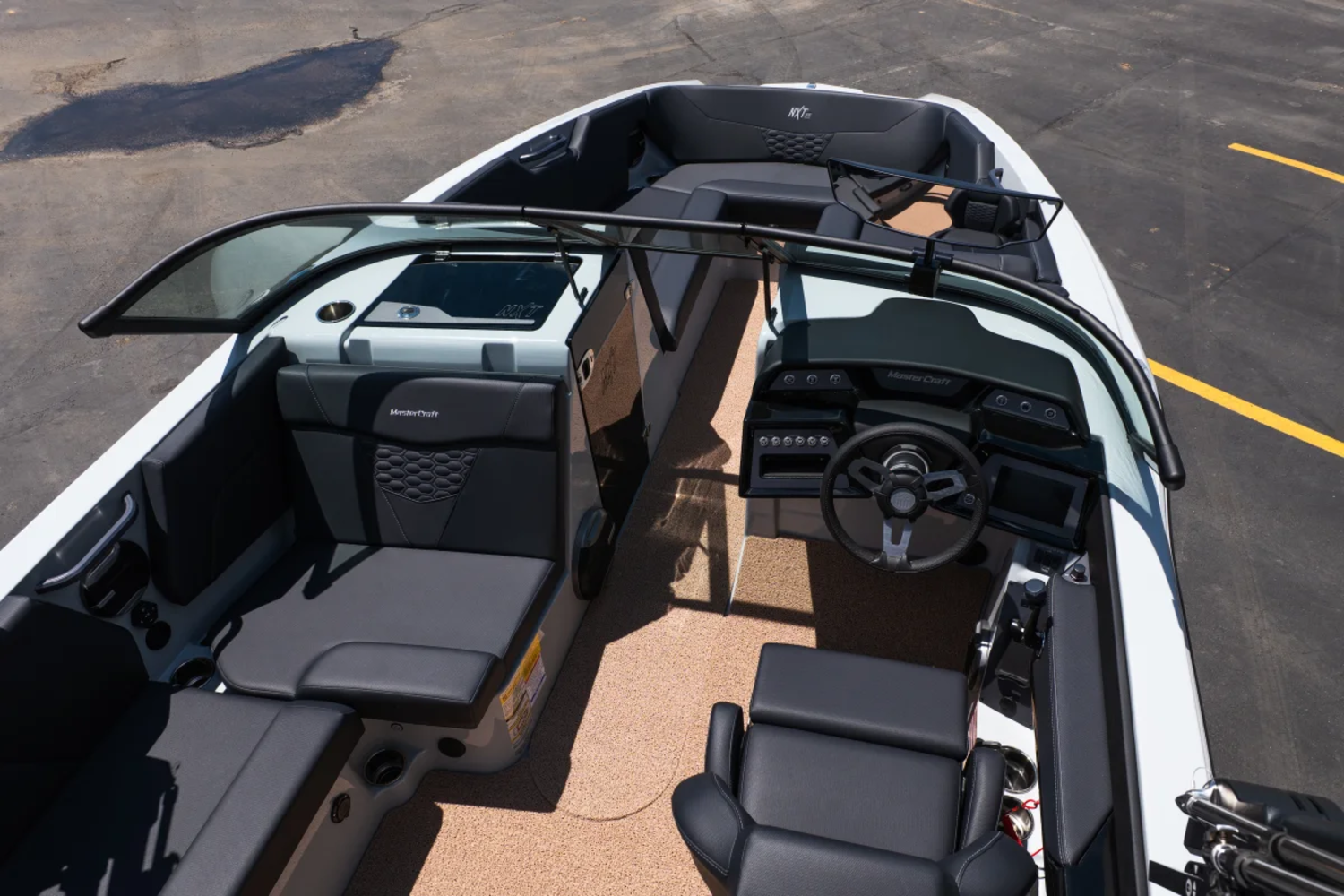 2026 MASTERCRAFT NXT24 STEALTH GREY & JET BLACK 
