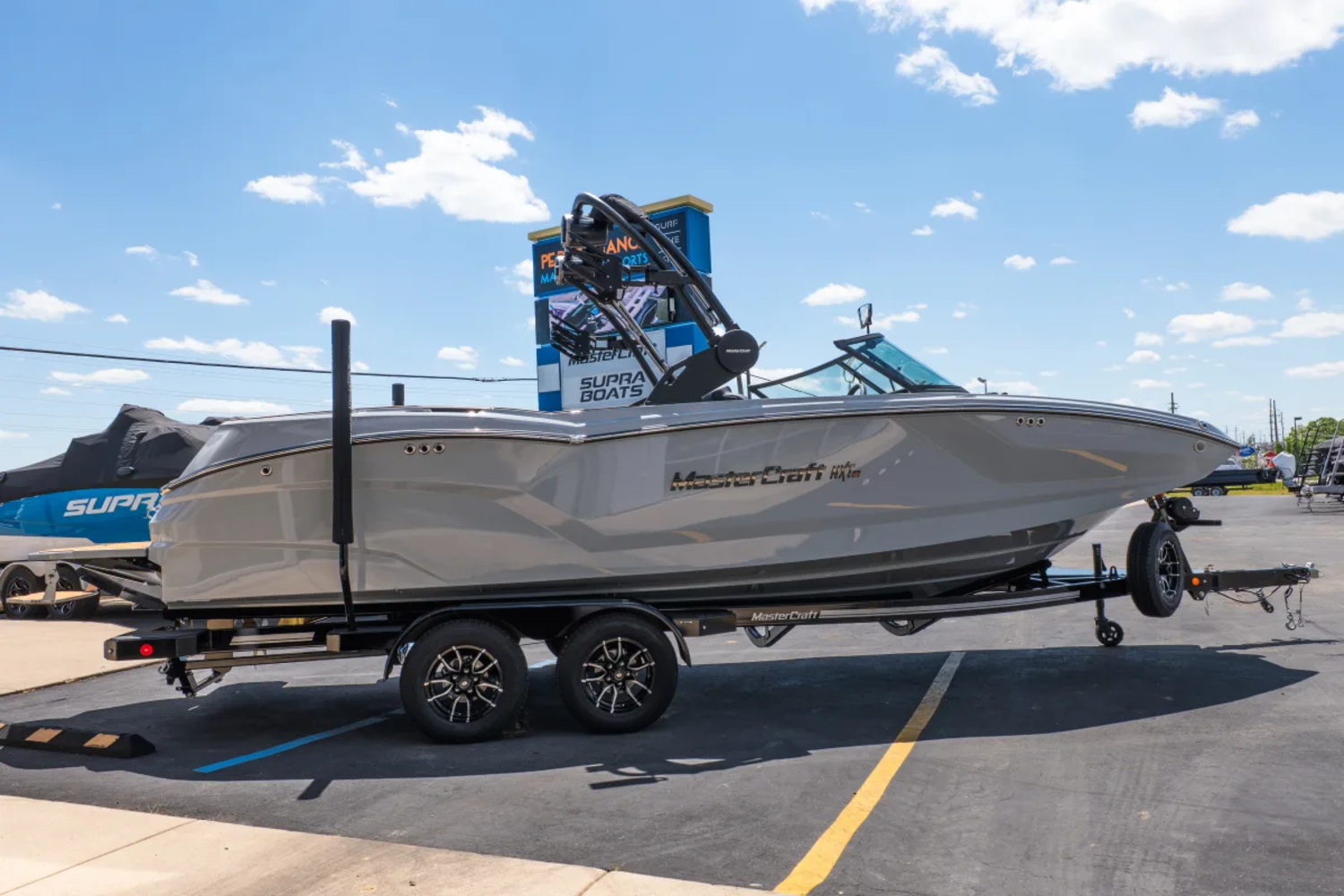 2026 MASTERCRAFT NXT24 STEALTH GREY & JET BLACK 