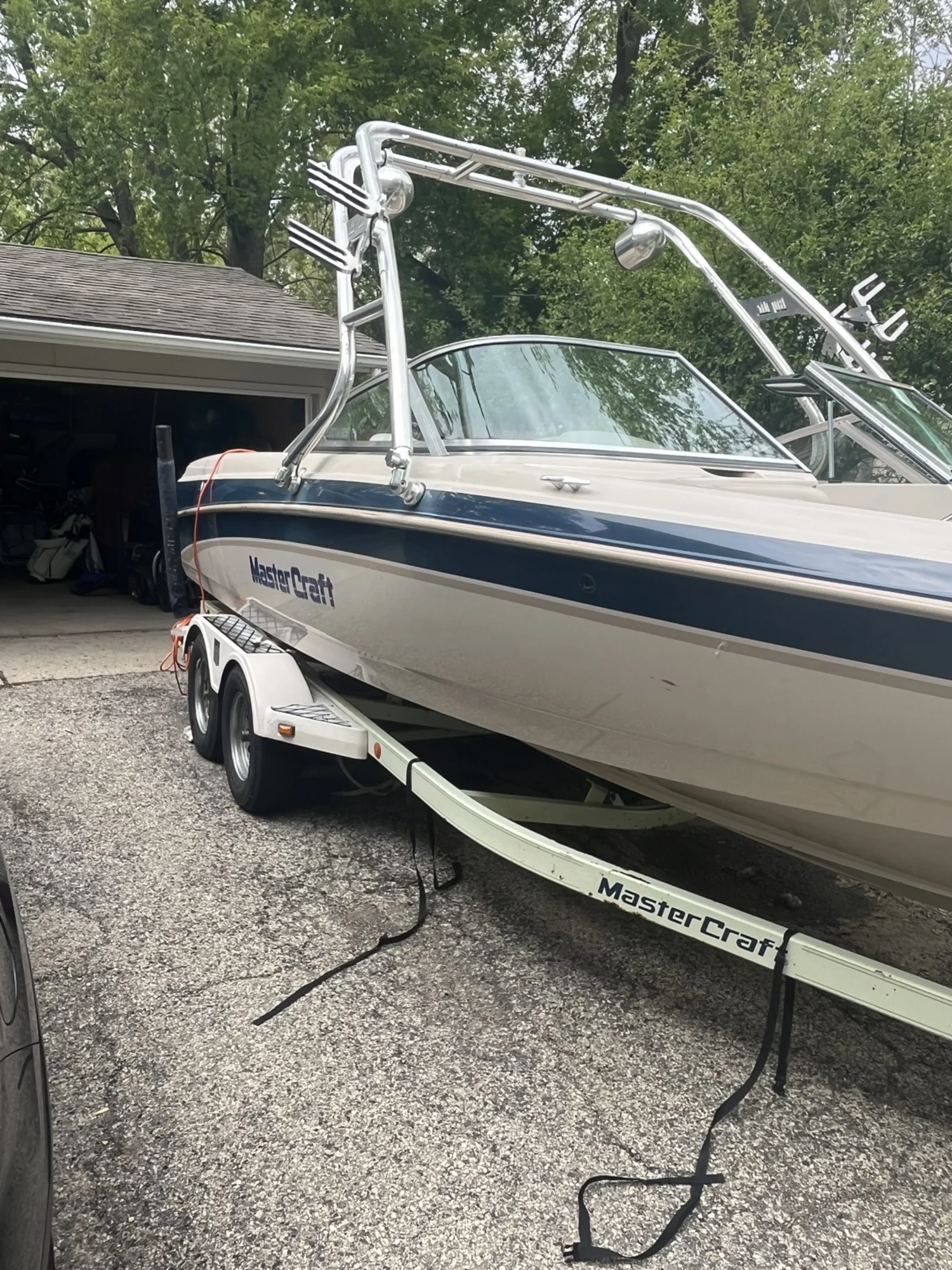 1999 Mastercraft Boats Maristar 230