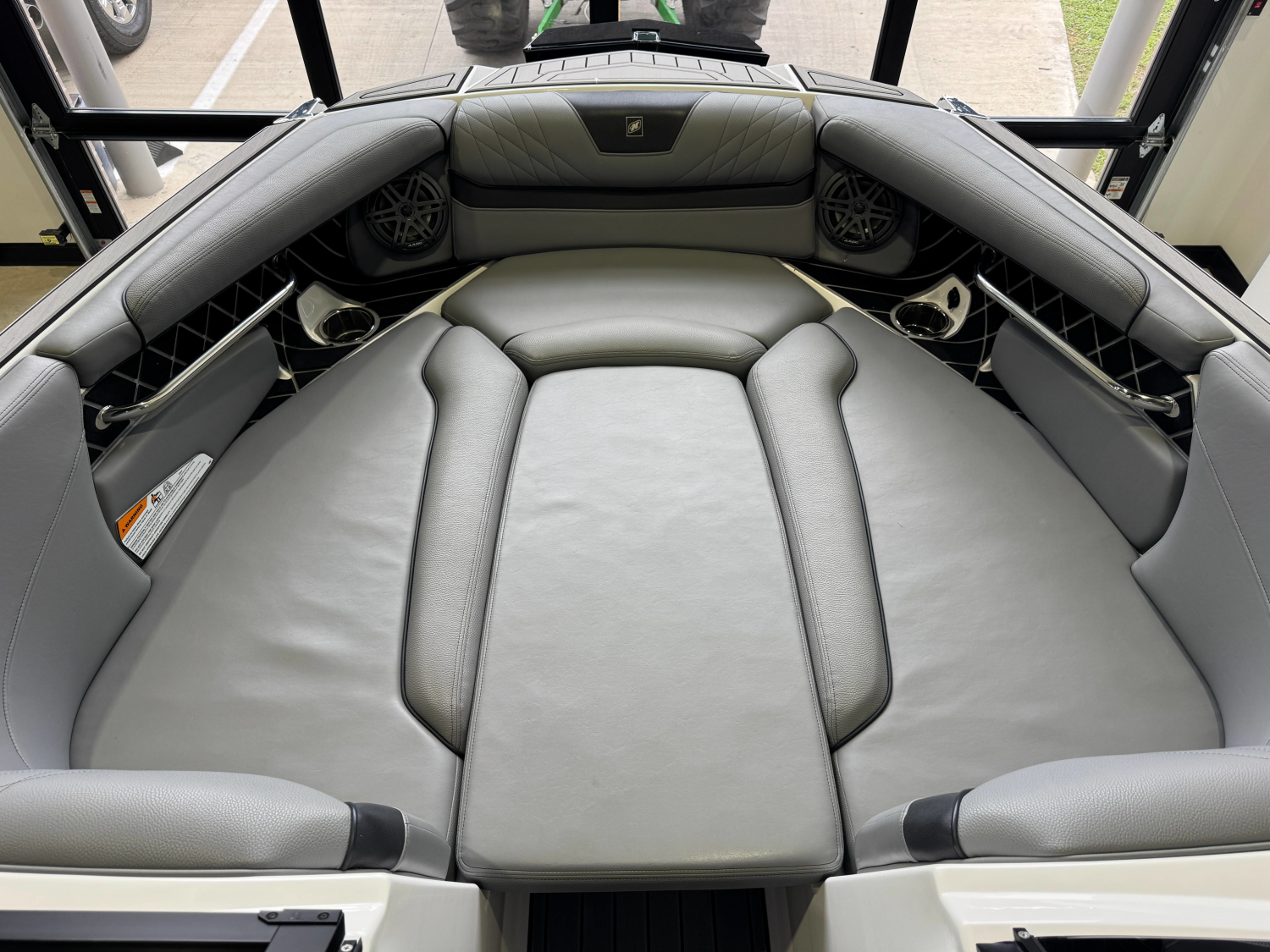 2022 Nautique Super Air Nautique GS24