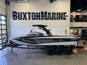 2006 Malibu Boats Wakesetter 247 LSV for sale in Lewisville, Texas