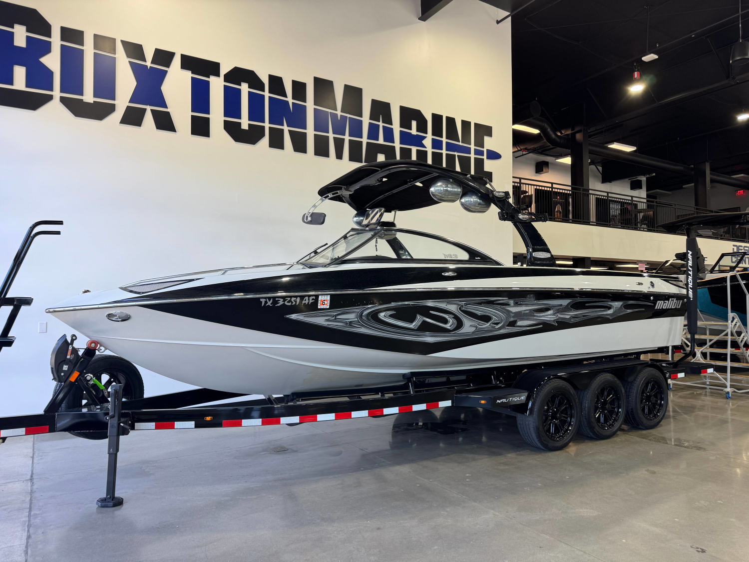 2006 Malibu 247 LSV