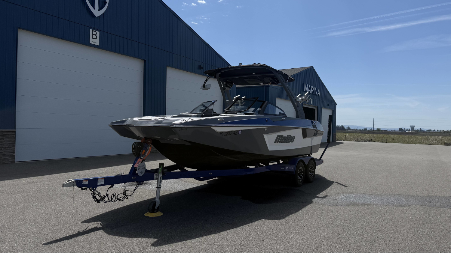 2020 Malibu 23 MXZ