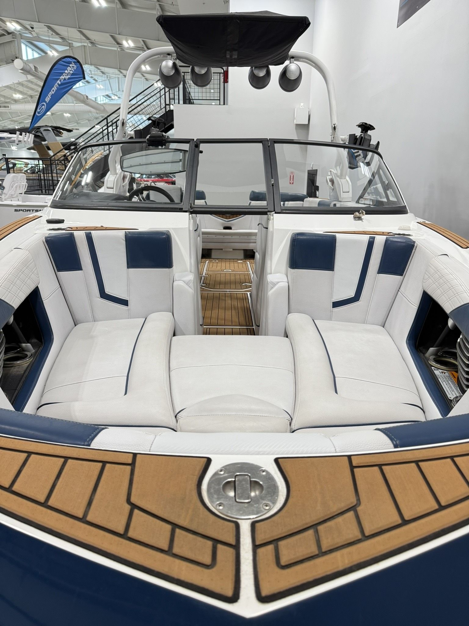 2018 Nautique G25