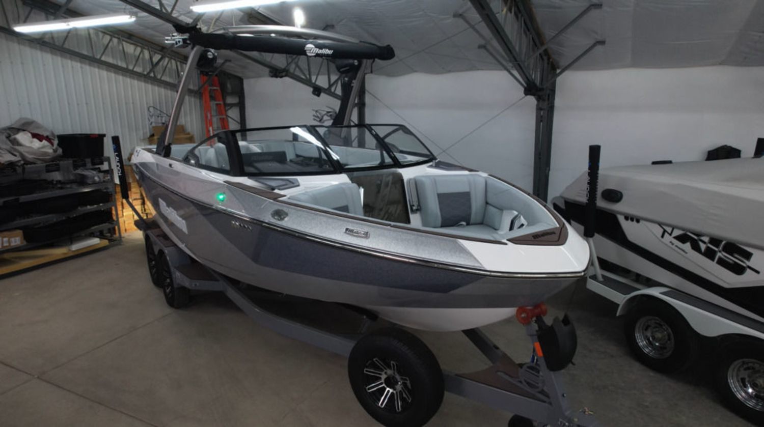 2026 Malibu Boats 23 LSV