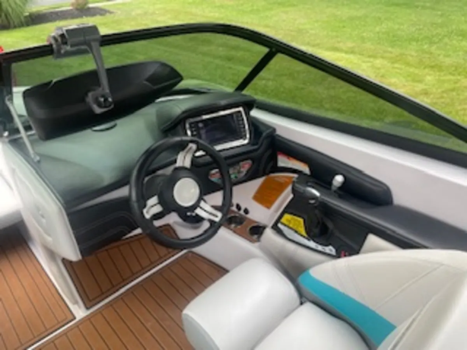 2014 Super Air Nautique 230