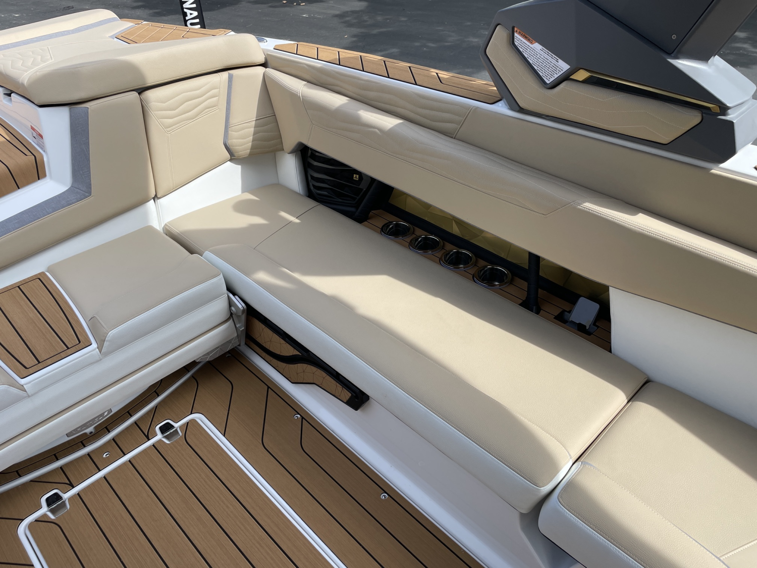 2026 NAUTIQUE G25