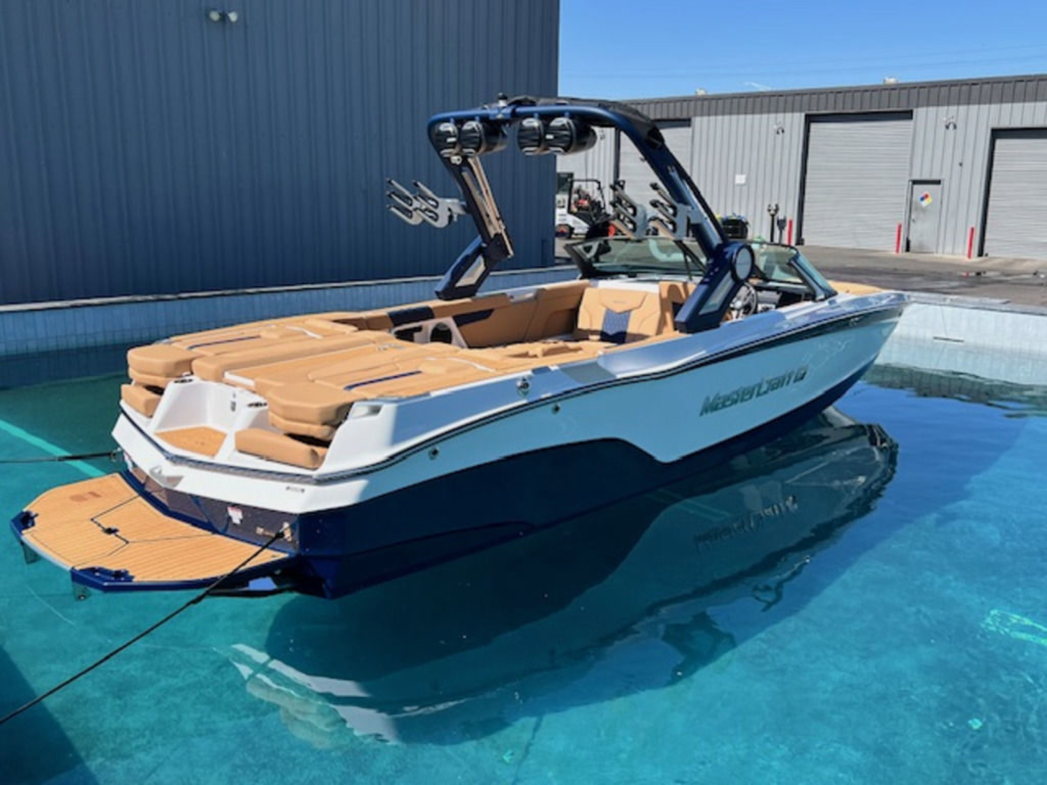 2026 Mastercraft XT24