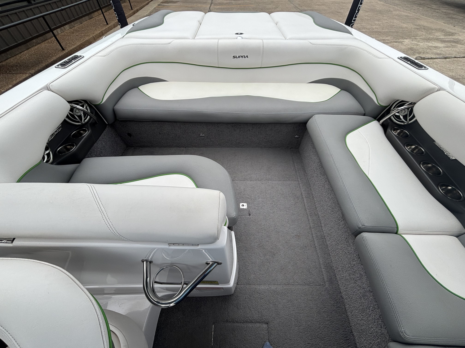2010 Supra 22V Launch