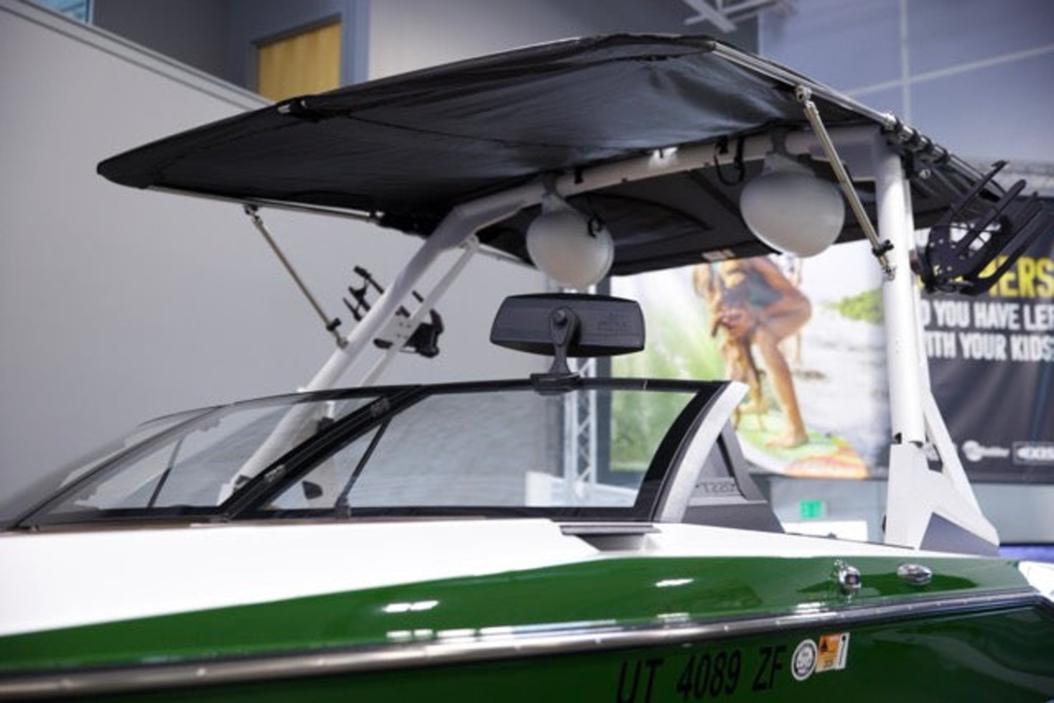 2023 Axis Wake Research T220