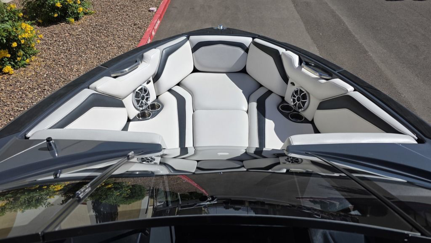 2018 Axis Wake Research T23