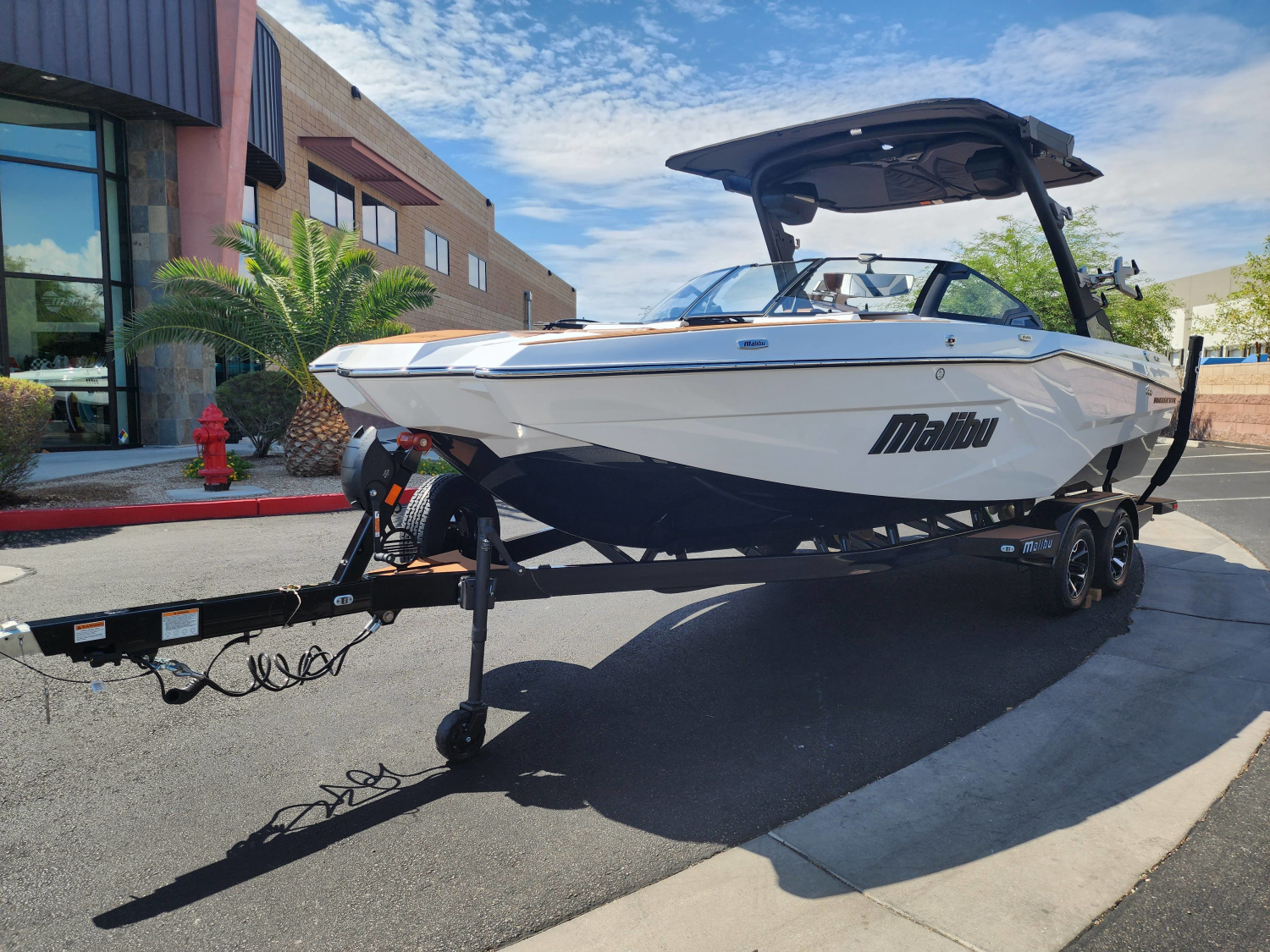 2026 Malibu Boats 23 MXZ