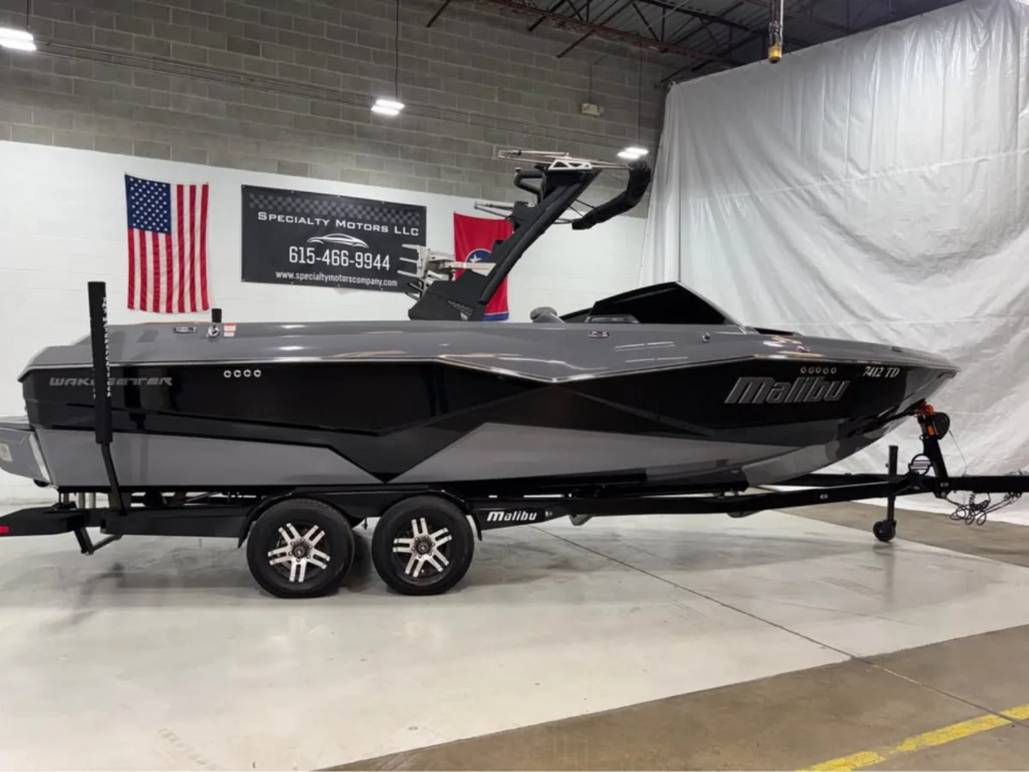 2022 Malibu Wakesetter 25 LSV only 85 hours with trailer