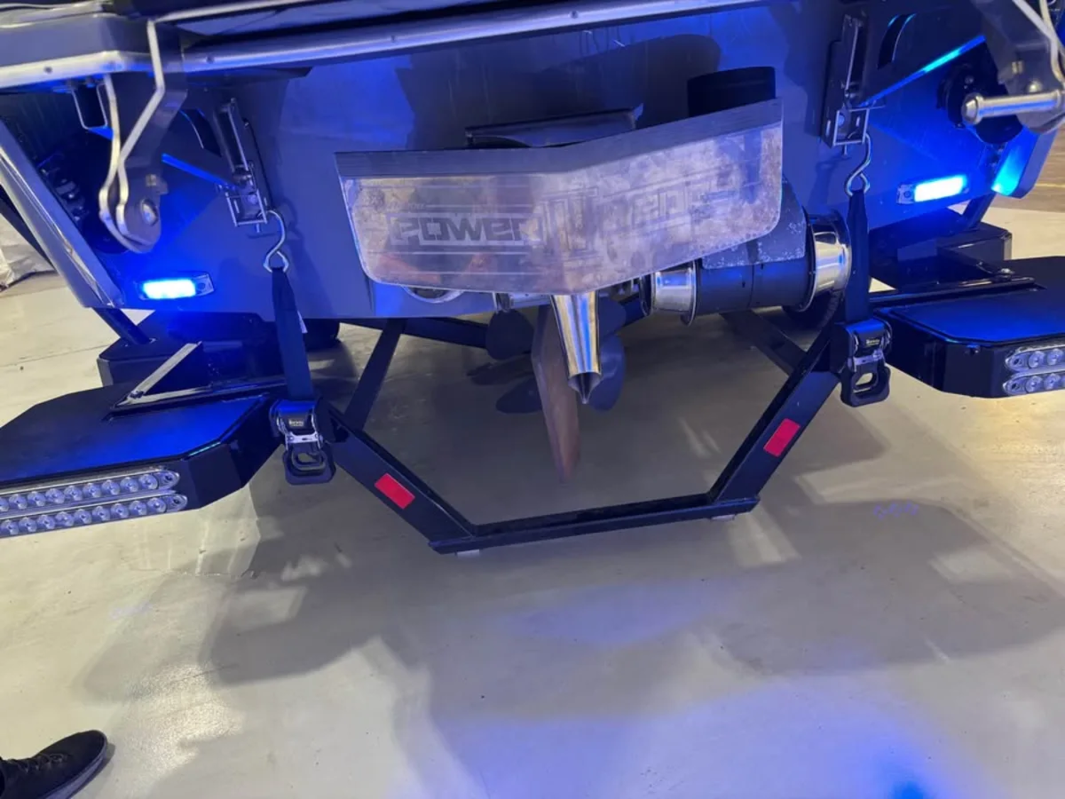 2022 Malibu Wakesetter 25 LSV only 85 hours with trailer