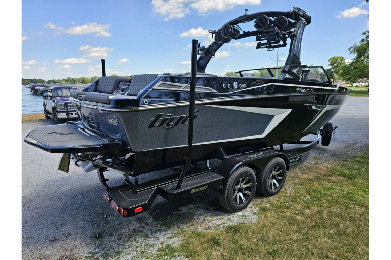 2024 Tige RZX22