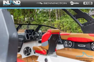 2020-malibu-wakesetter-22-lsv-131116-image12.webp