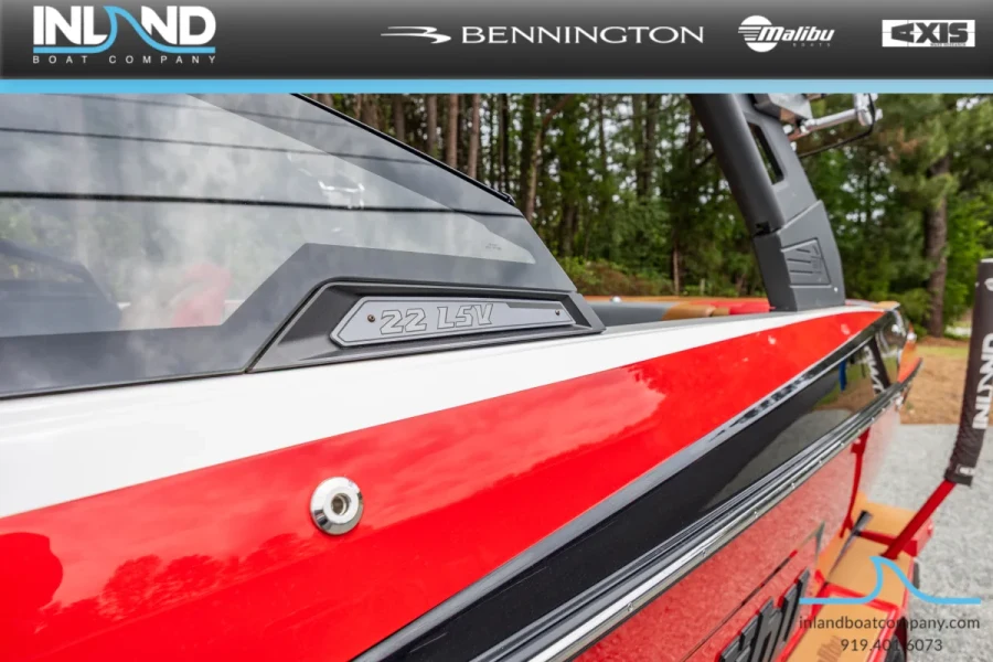 2020-malibu-wakesetter-22-lsv-131116-image6_172109.webp