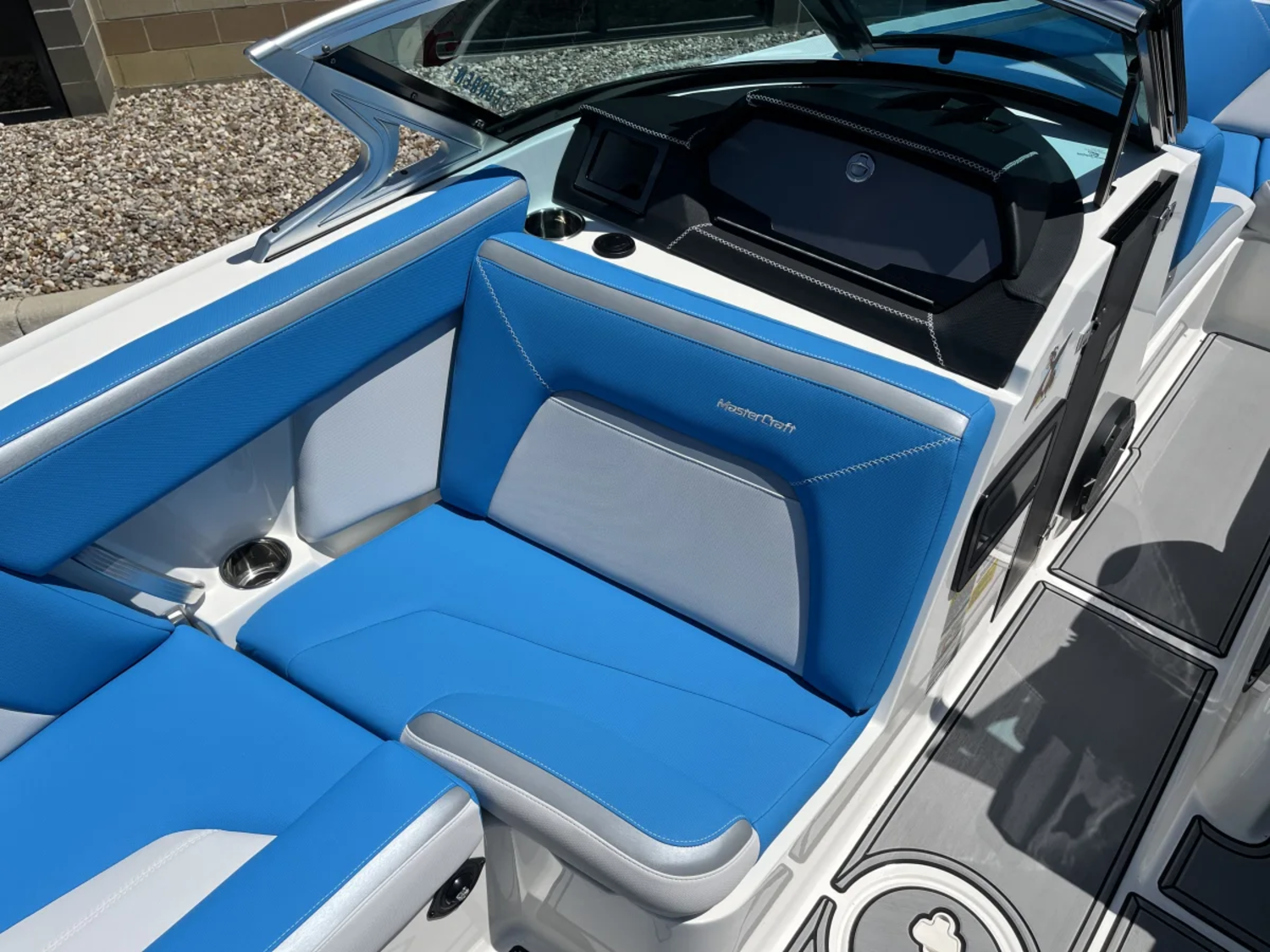 2018 MasterCraft XStar with Boards, Jackets, Ropes, ALL GEAR!