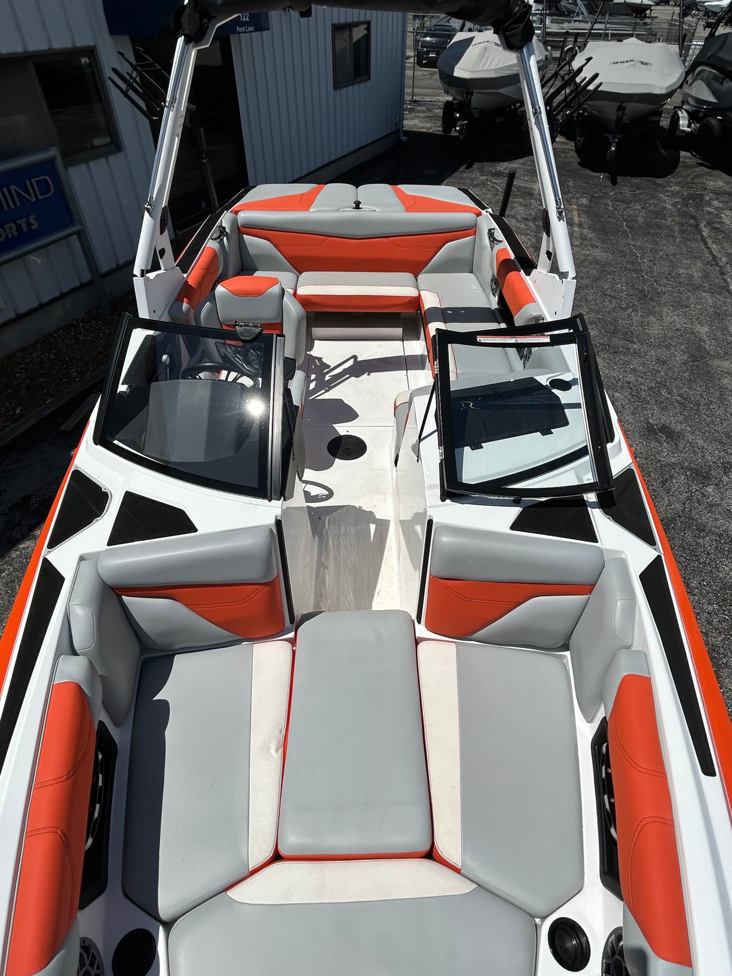 2020 Axis A22