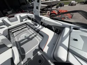 2019 Malibu Boats Wakesetter 24 MXZ for sale in Kingston, Oklahoma