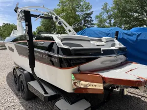 2019 Malibu Boats Wakesetter 24 MXZ for sale in Kingston, Oklahoma