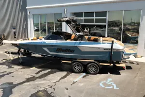 2022 Malibu Boats Wakesetter 23 MXZ for sale in OSAGE BEACH, Missouri