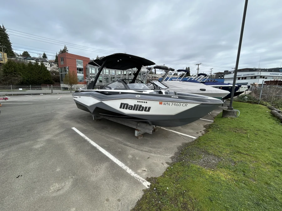 2025-malibu-wakesetter-22-lsv-131171-image2