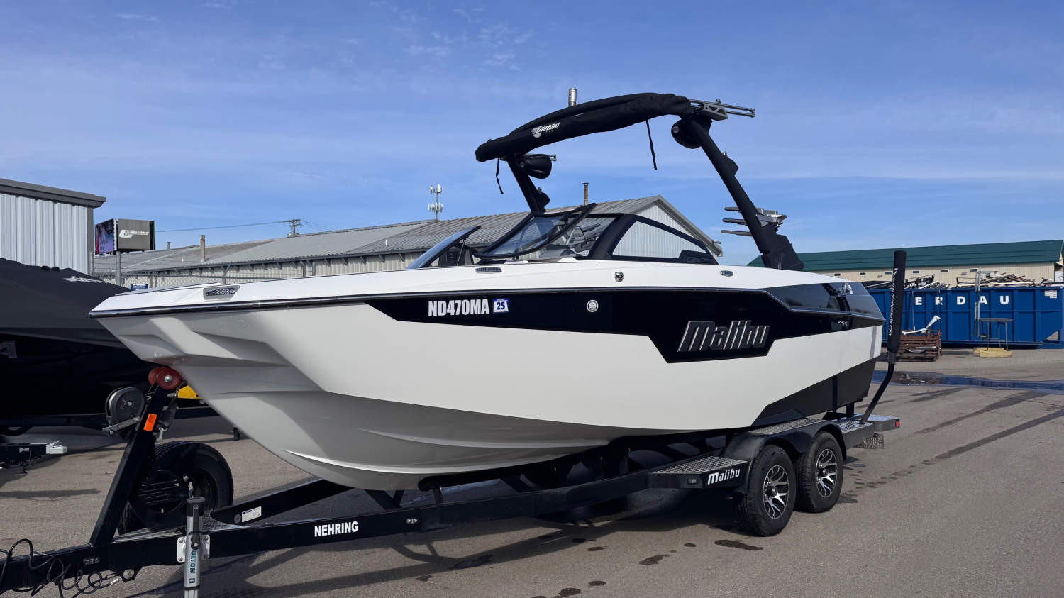 2022 Malibu Boats M220