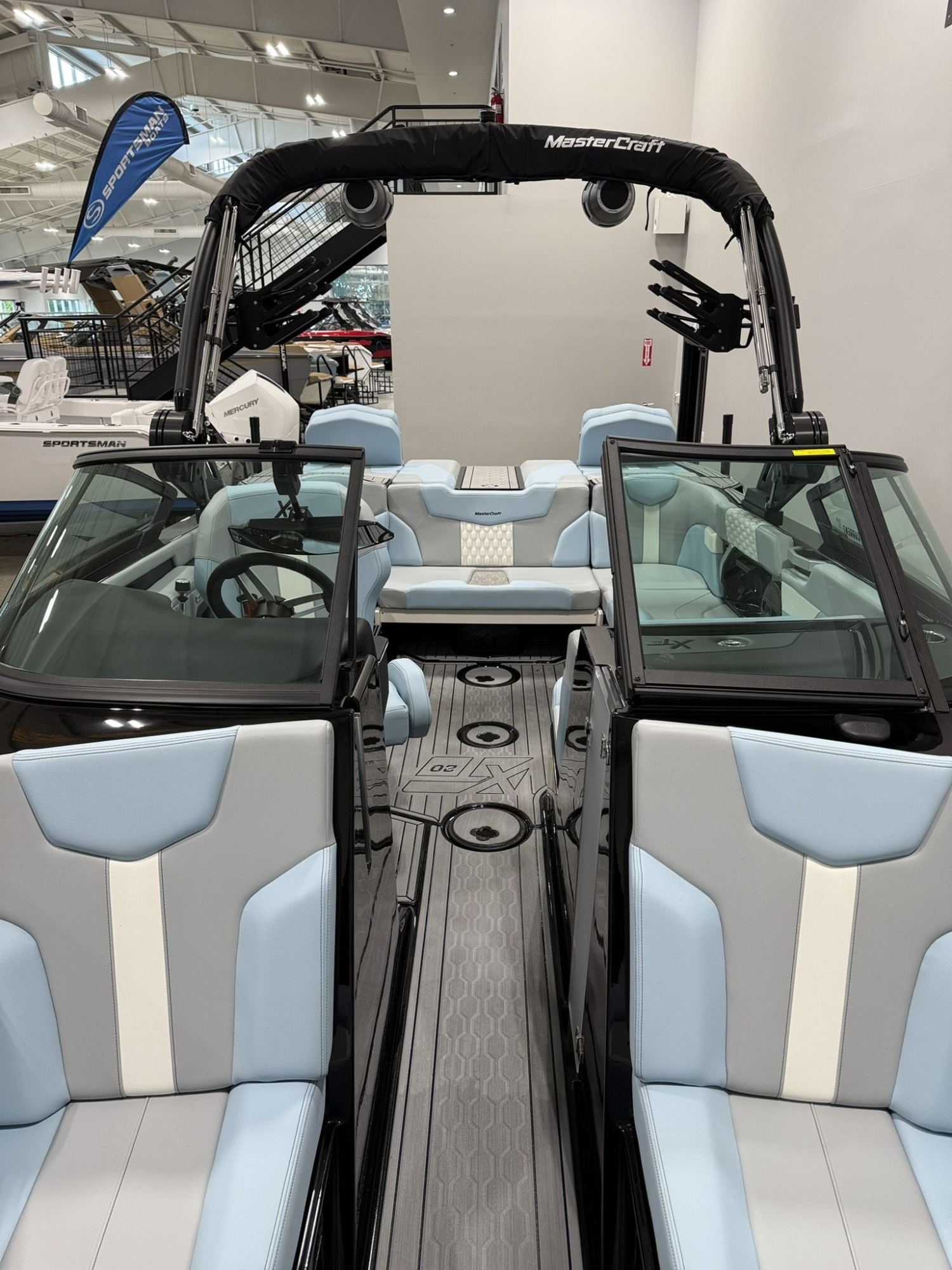 2025 MasterCraft XT20
