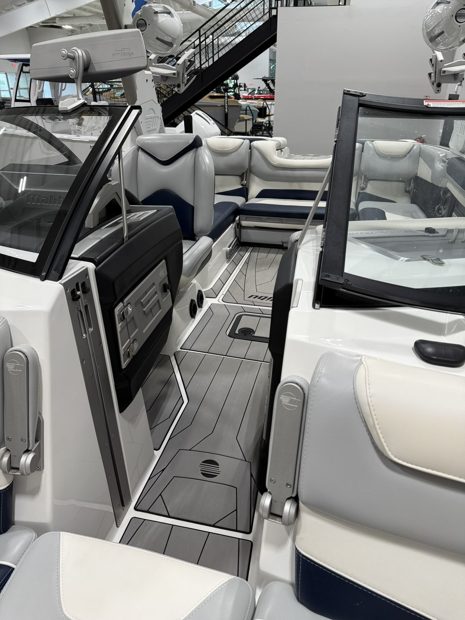 2025 MasterCraft XT20