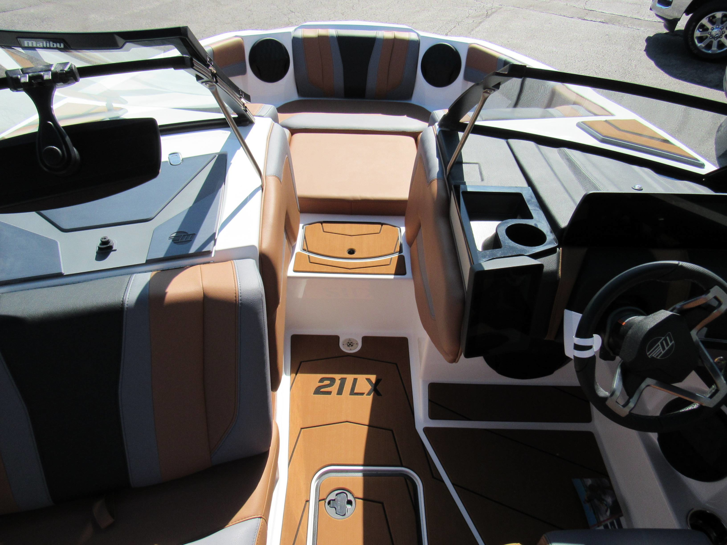 2026 Malibu Wakesetter 21LX