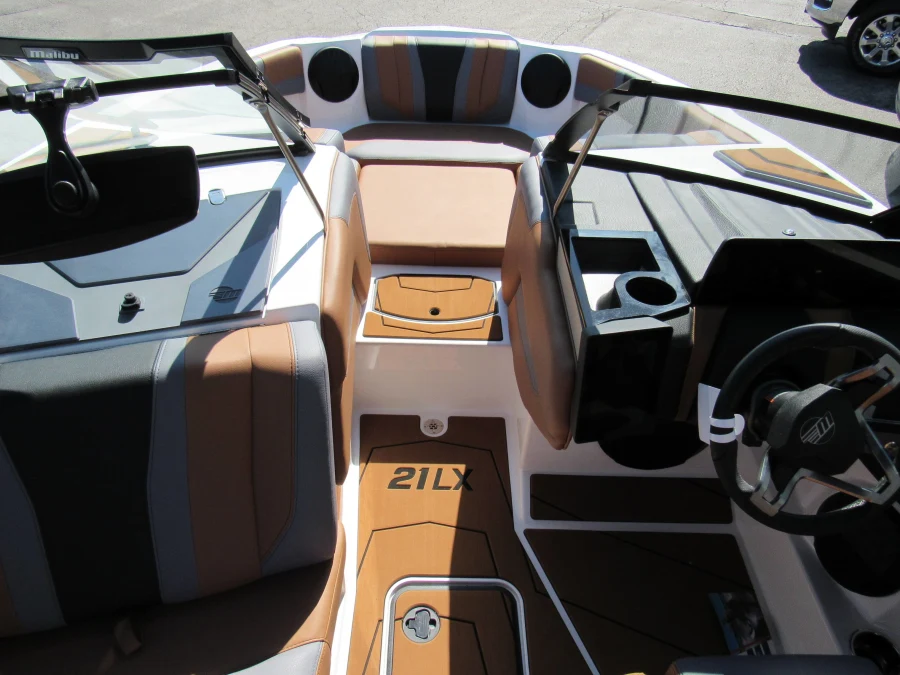 2026 Malibu Boats 21 LX for sale in Hazelwood, Missouri