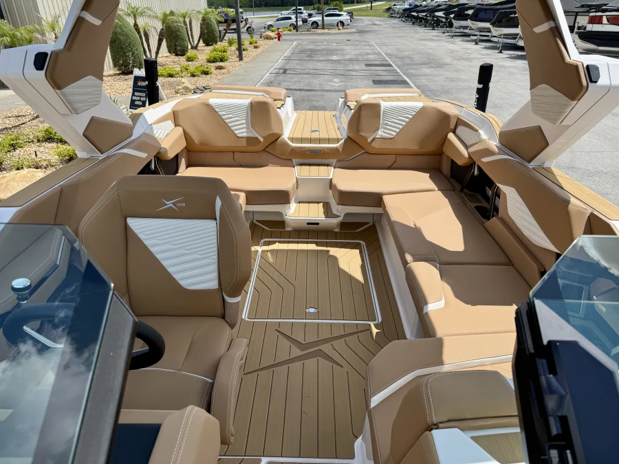 2027 Mastercraft Boats X23 for sale in Polk City, Florida