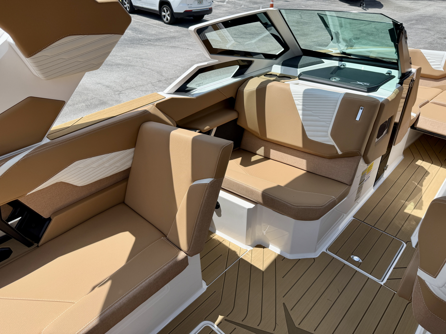 2027 MasterCraft X23