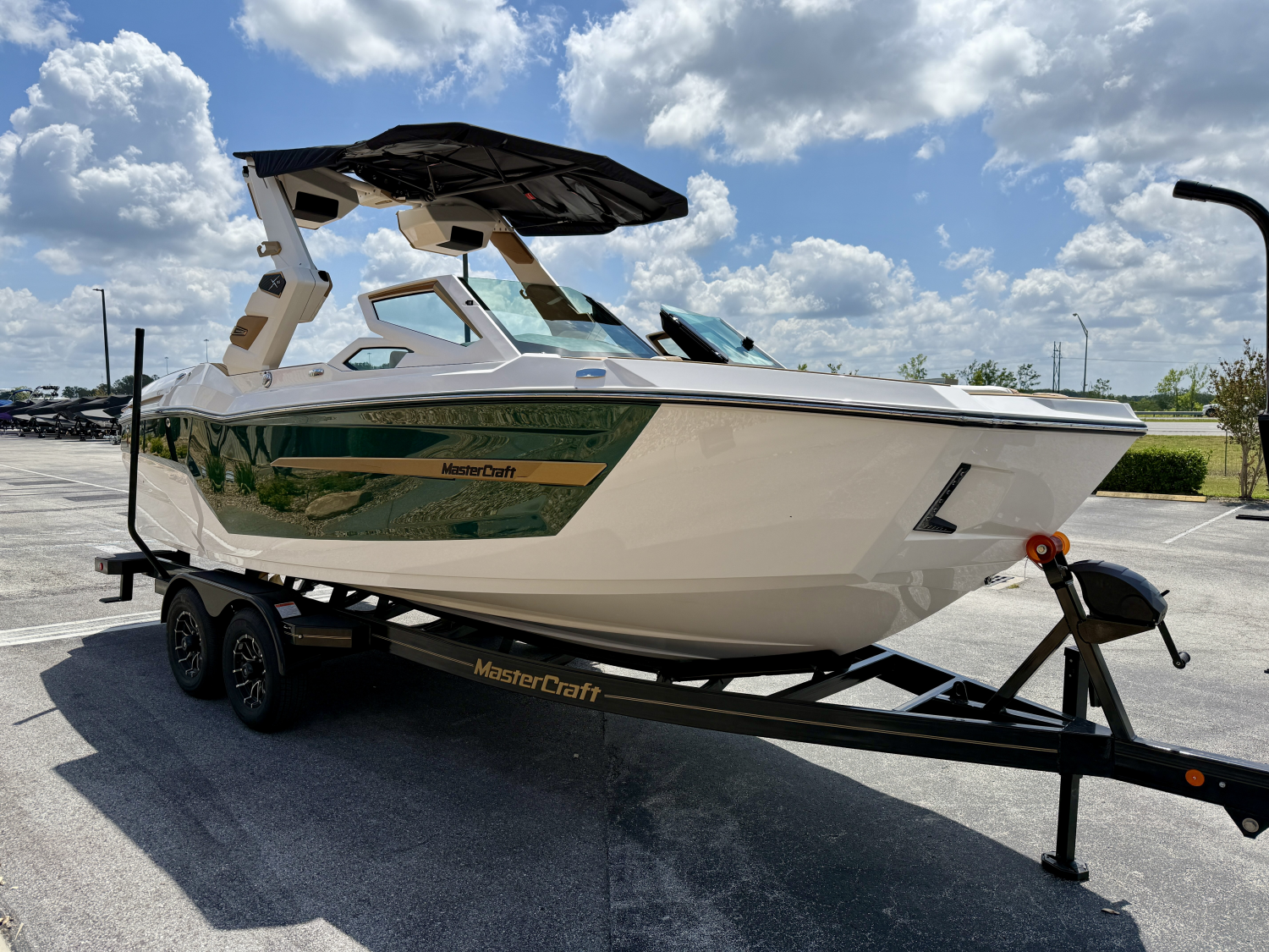 2027 MasterCraft X23