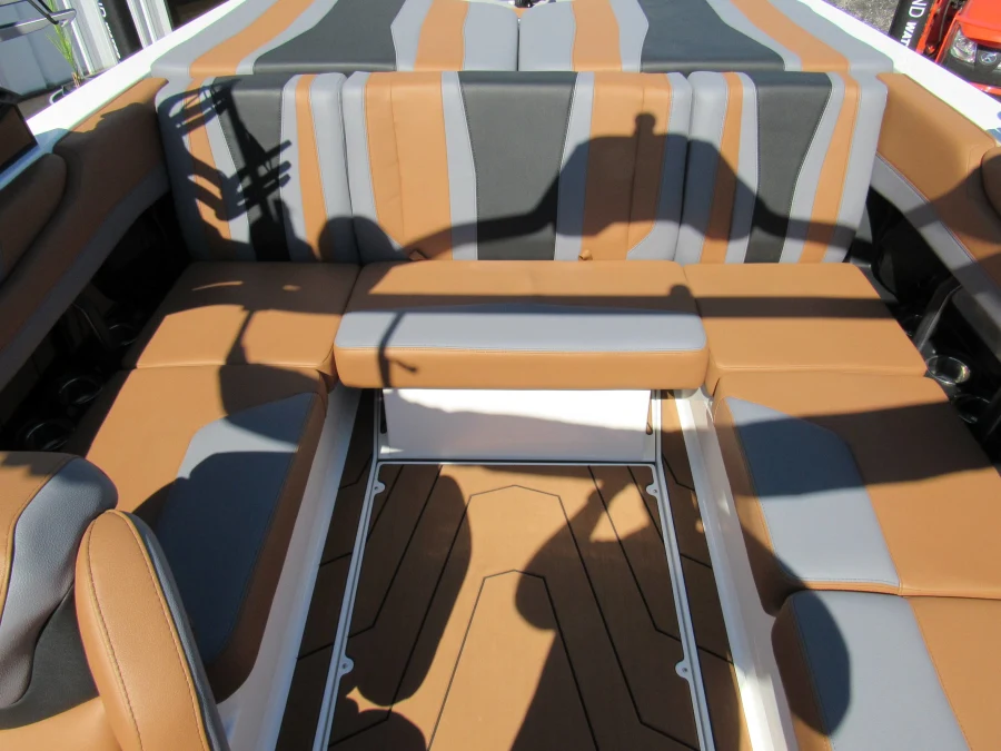 2026-malibu-21-lx-131744-image22