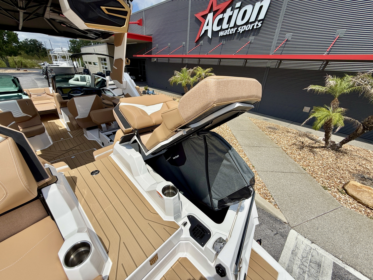 2027 MasterCraft X23
