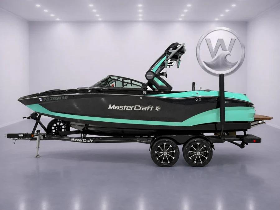 2022-mastercraft-x22-137834-image4.webp
