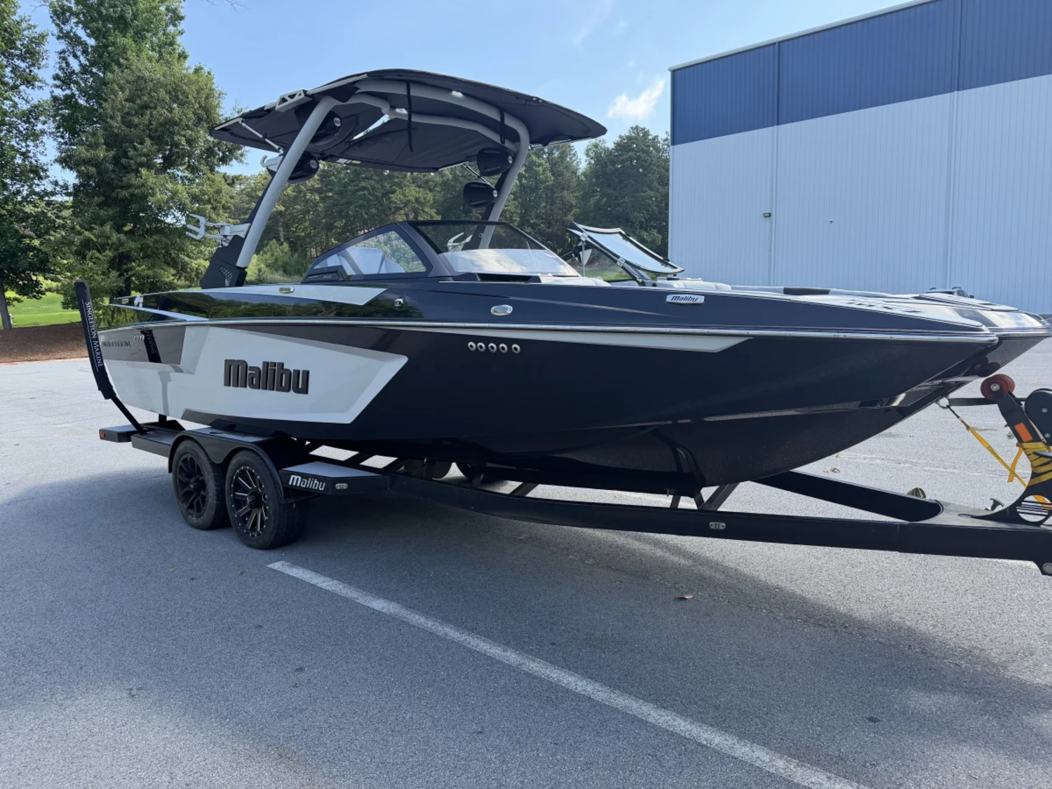 2022 Malibu Boats Wakesetter 24 MXZ