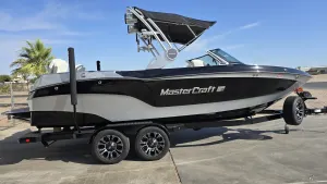 2023-mastercraft-xt23-137855-image2.webp
