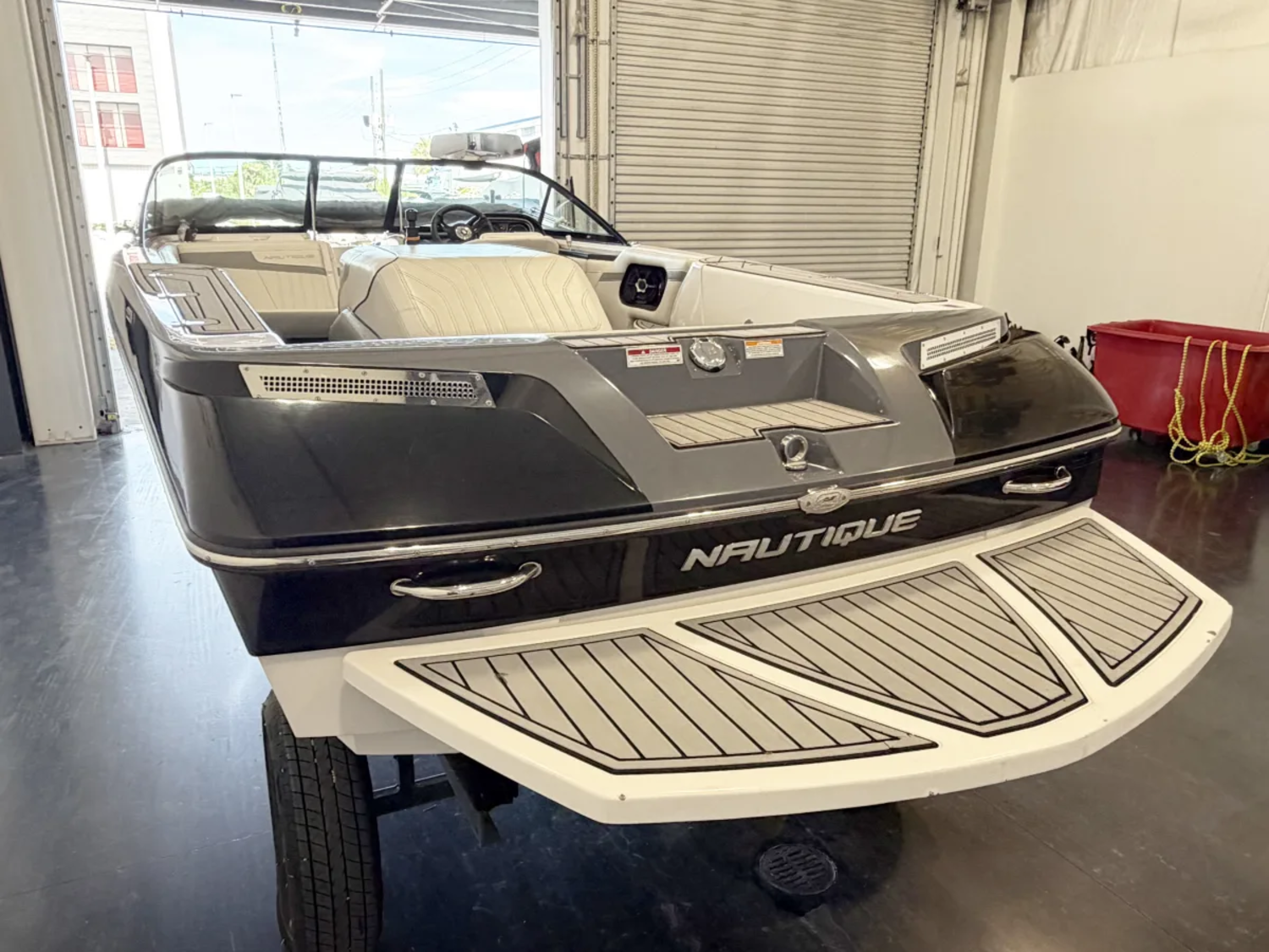 2014 Nautique Ski 200 Open Bow