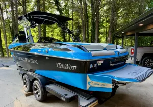 2014-malibu-wakesetter-23-lsv-138489-image2.webp
