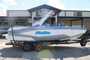 2026-malibu-wakesetter-22-lsv-138496-image0.webp