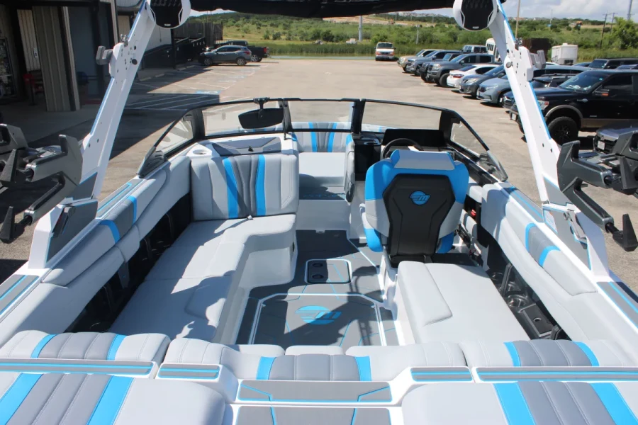 2026-malibu-wakesetter-22-lsv-138496-image10.webp